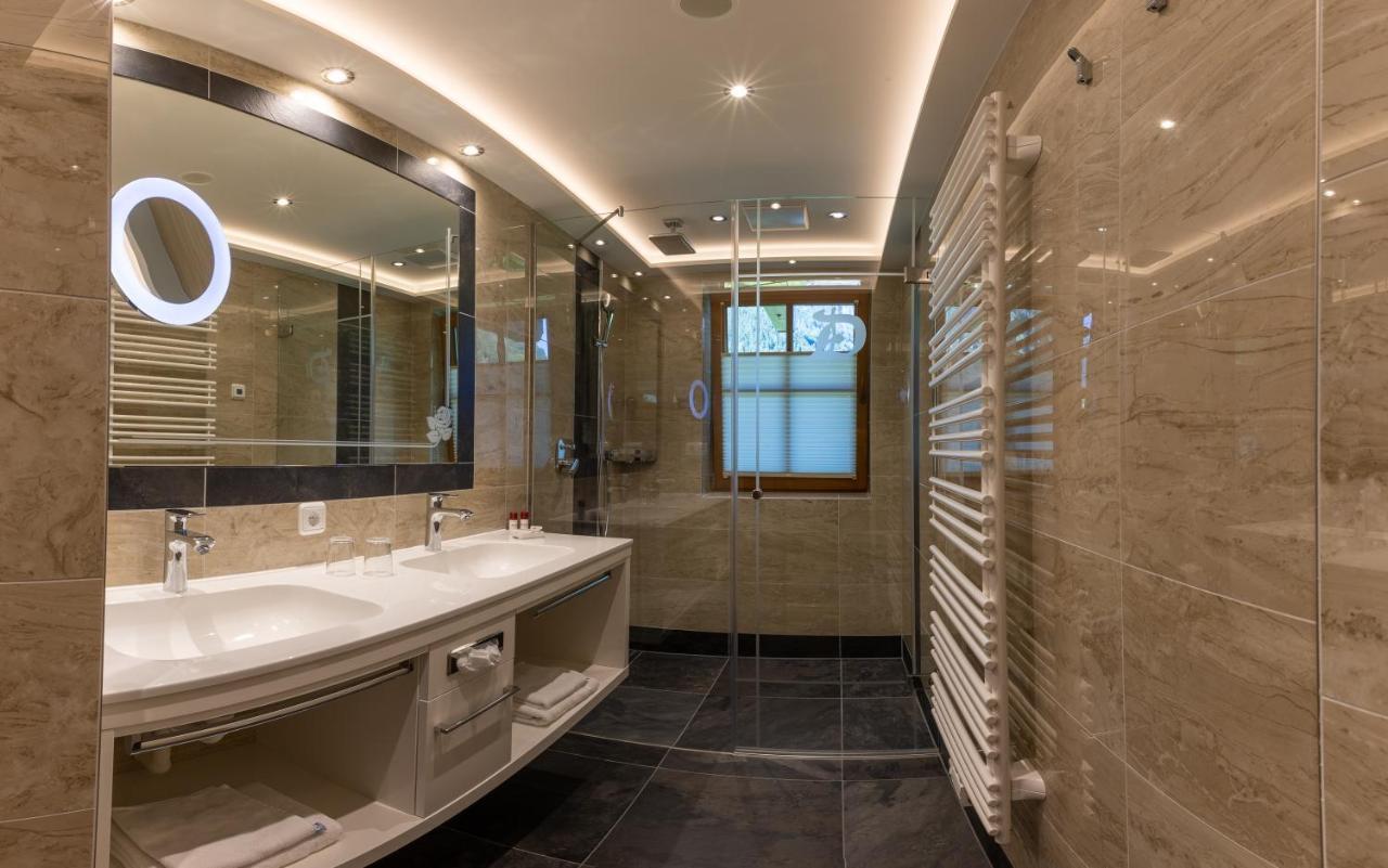 Hotel Dornauhof Финкенберг Екстериор снимка