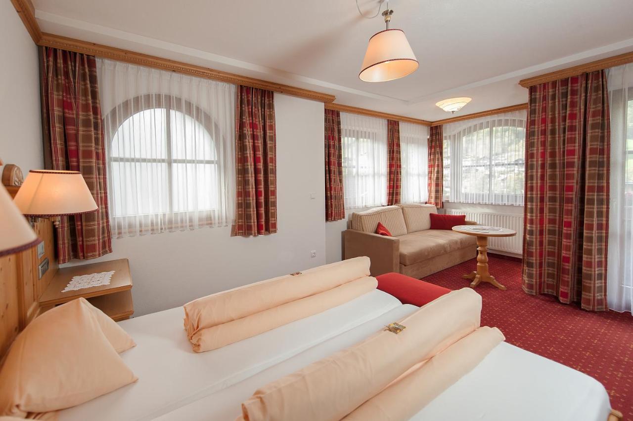 Hotel Dornauhof Финкенберг Екстериор снимка
