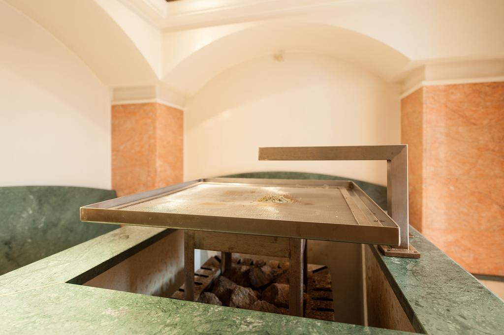 Hotel Dornauhof Финкенберг Екстериор снимка