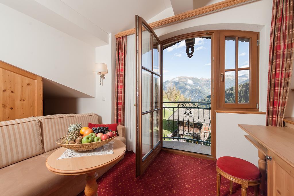 Hotel Dornauhof Финкенберг Стая снимка